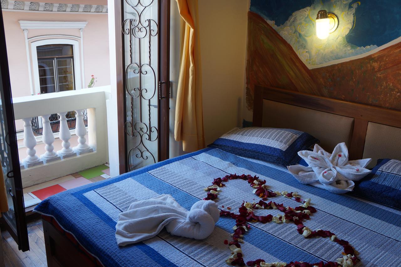Hostal Quito Cultural Екстер'єр фото