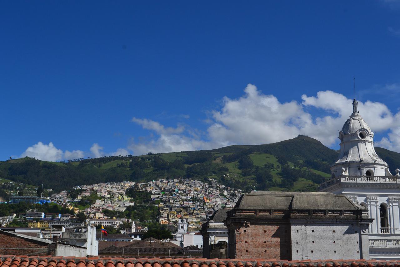 Hostal Quito Cultural Екстер'єр фото