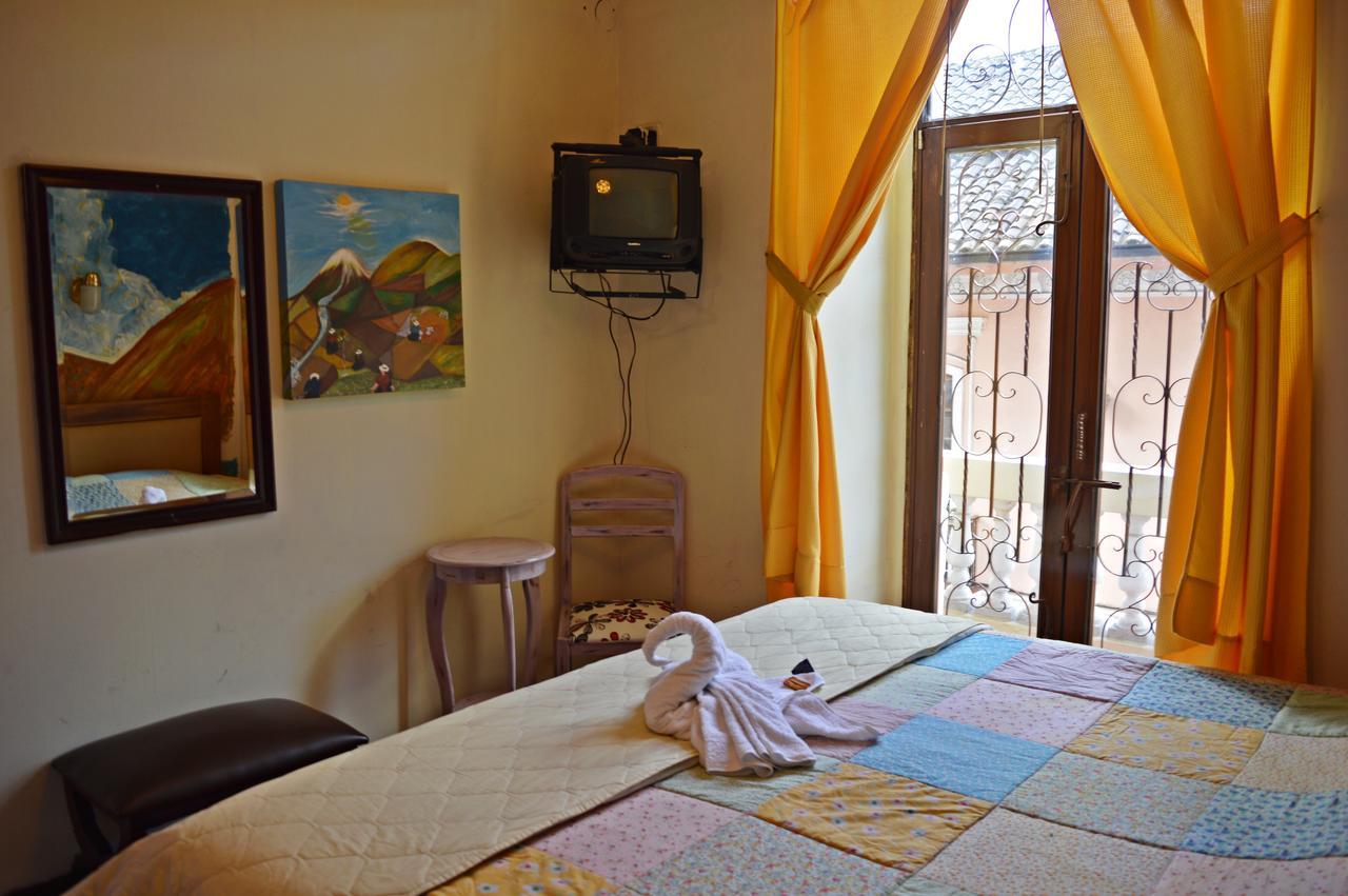 Hostal Quito Cultural Екстер'єр фото